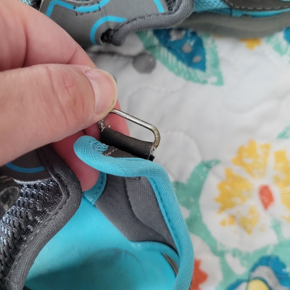 Boys Osh Kosh sandals - Picture 8 of 8